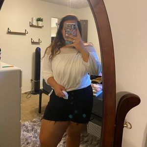 Off the shoulder long sleeve